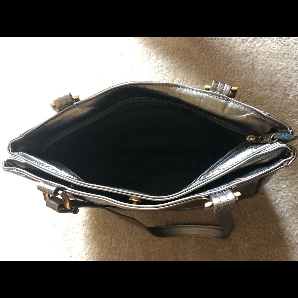Sak - Picture 6 of 6